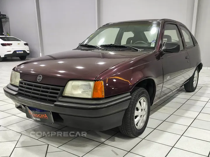 KADETT 1.8 EFI Lite 8V