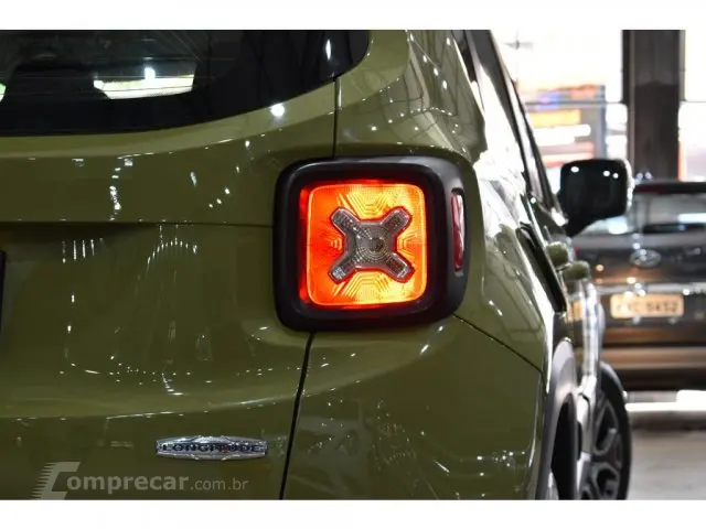 RENEGADE - 1.8 16V LONGITUDE 4P AUTOMÁTICO