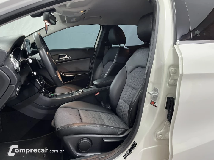 GLA 200 1.6 CGI Style 16V Turbo