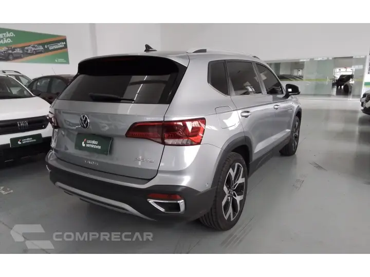 TAOS 1.4 250 TSI TOTAL FLEX HIGHLINE AUTOMÁTICO