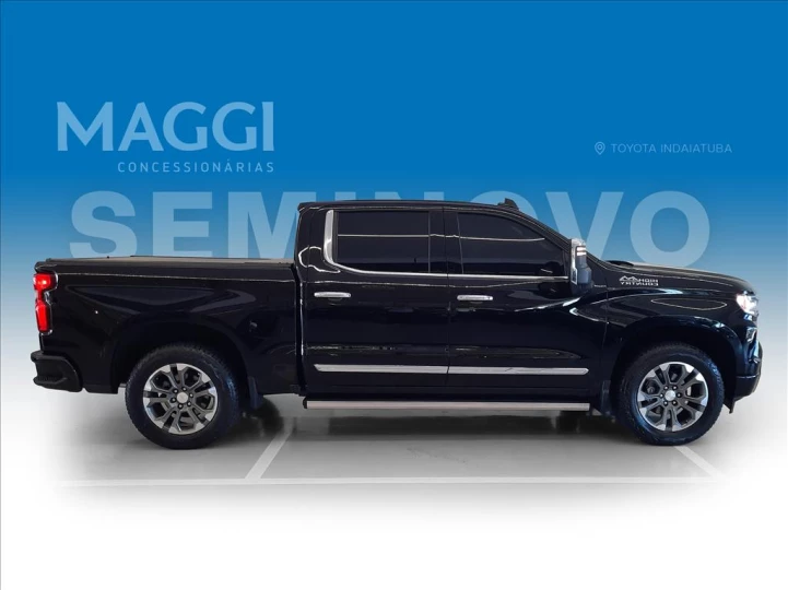 SILVERADO 5.3 V8 1500 High Country 4X4