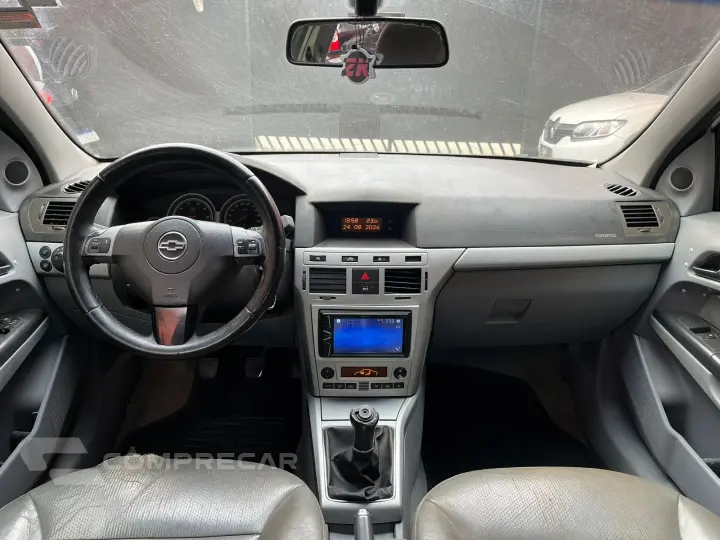 VECTRA 2.0 MPFI Elegance 8V