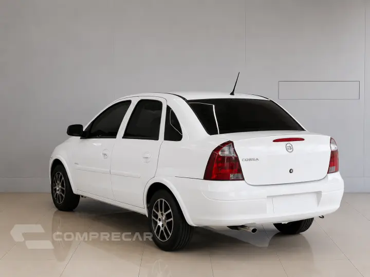 CORSA 1.8 MPFI Sedan 8V