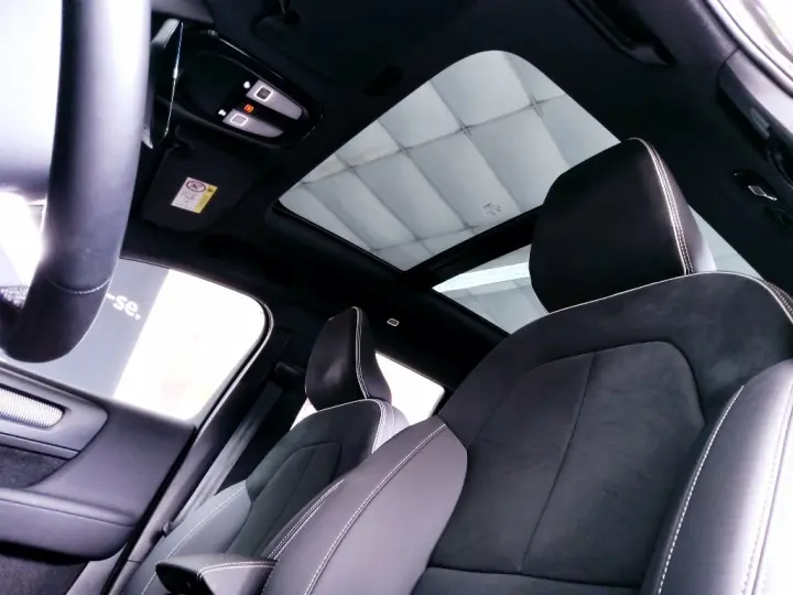XC40 P8 RECHARGE ELECTRIC BEV PURE AWD