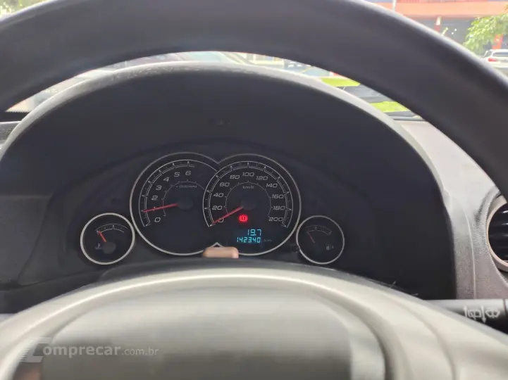 CELTA 1.0 MPFI LT 8V