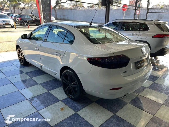 FLUENCE 2.0 Dynamique 16V