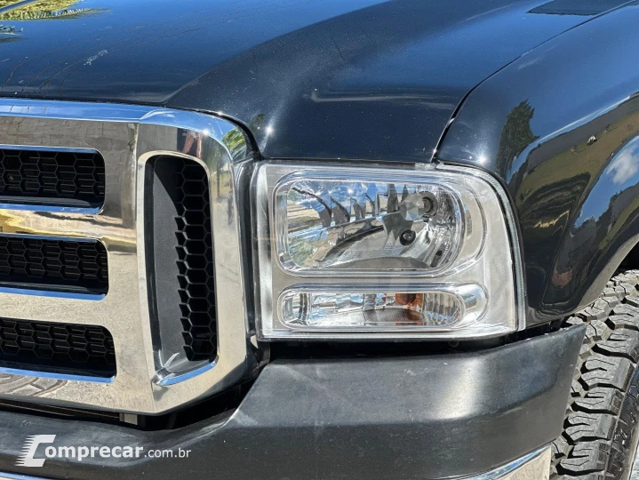 F-250 3.9 XLT 4X2 CS DIESEL 2P MANUAL