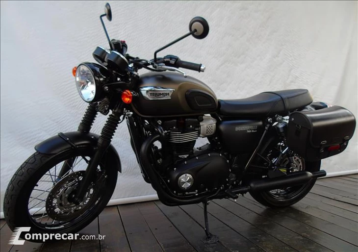 BONNEVILLE T100 BLACK 900