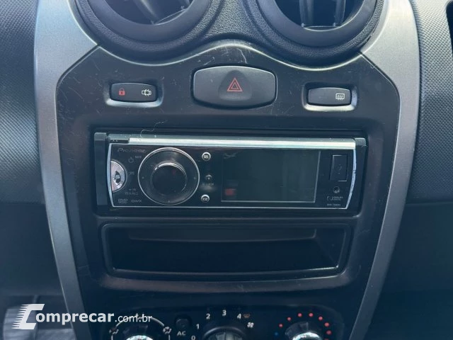 SANDERO - 1.0 AUTHENTIQUE 16V 4P MANUAL