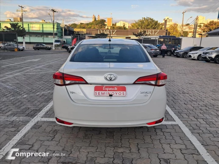 YARIS 1.5 16V FLEX SEDAN XL PLUS TECH MULTIDRIVE