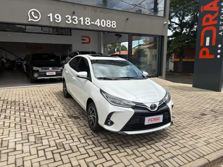 YARIS 1.5 16V Sedan XLS