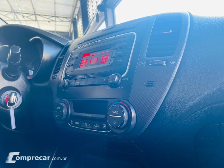 CERATO 1.6 Sedan 16V