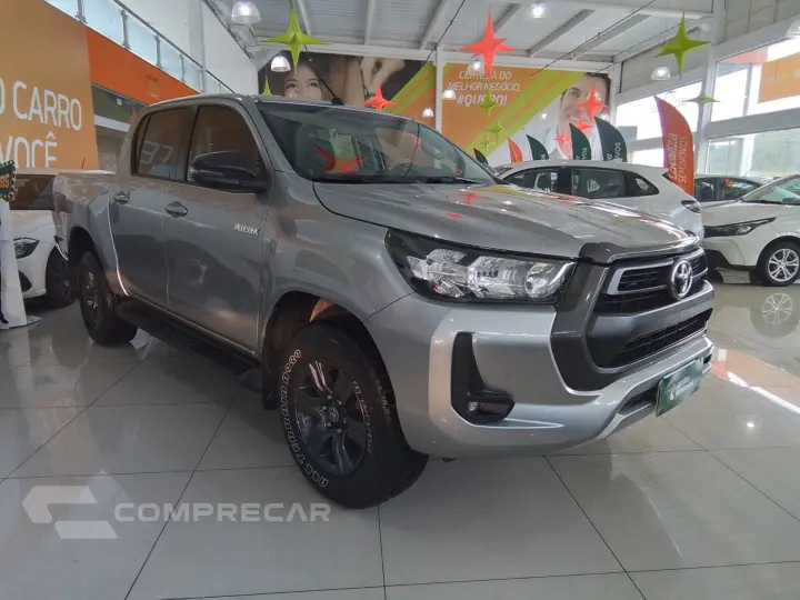 HILUX 2.8 D-4D TURBO DIESEL CD SR 4X4 AUTOMÁTICO