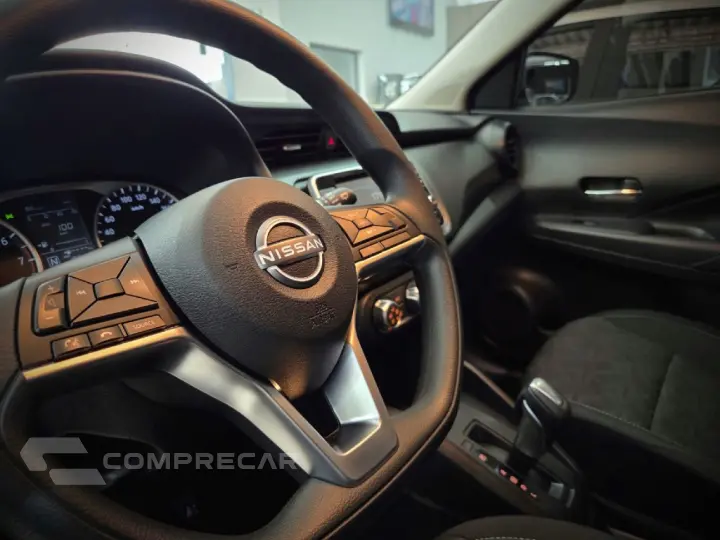 KICKS PLAY 1.6 16V FLEXSTART SENSE XTRONIC