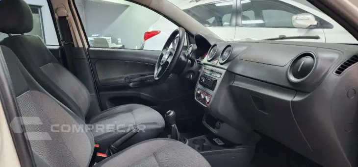 Gol (novo) 1.0 Mi Total Flex 8V 4p