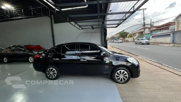 VERSA SV 1.6 16V Flex Fuel 4p Mec.