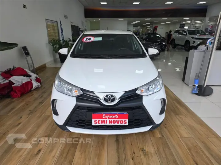YARIS 1.5 16V FLEX SEDAN XL LIVE MULTIDRIVE