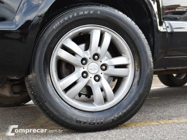 TUCSON - 2.0 MPFI GLS 16V 143CV 2WD 4P AUTOMÁTICO