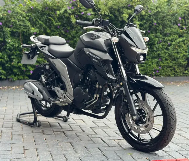 FZ25 FAZER 250 ABS