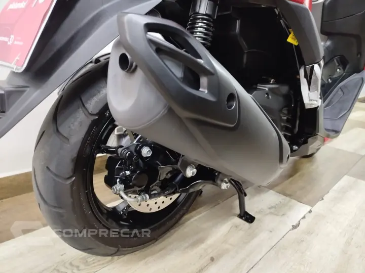 NMAX 160 CONNECTED ABS