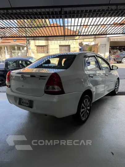 ETIOS PLATINUM Sed. 1.5 Flex 16V 4p Mec.