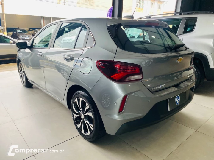 ONIX 1.0 Turbo Plus Premier