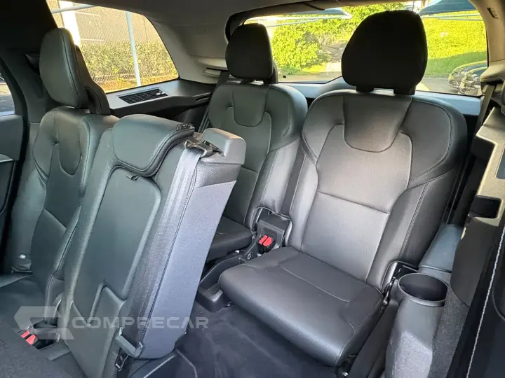 XC90 2.0 T8 Hybrid Momentum AWD Geartronic