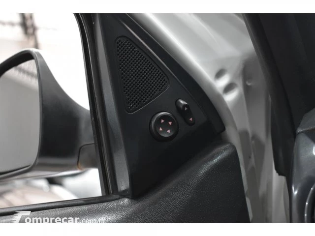 STRADA - 1.4 MPI FREEDOM CD 8V 3P MANUAL