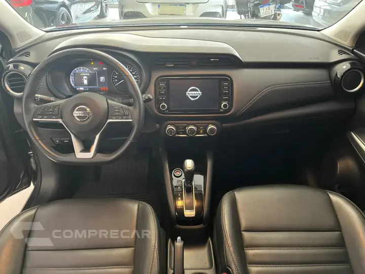 KICKS ADVANCE CVT