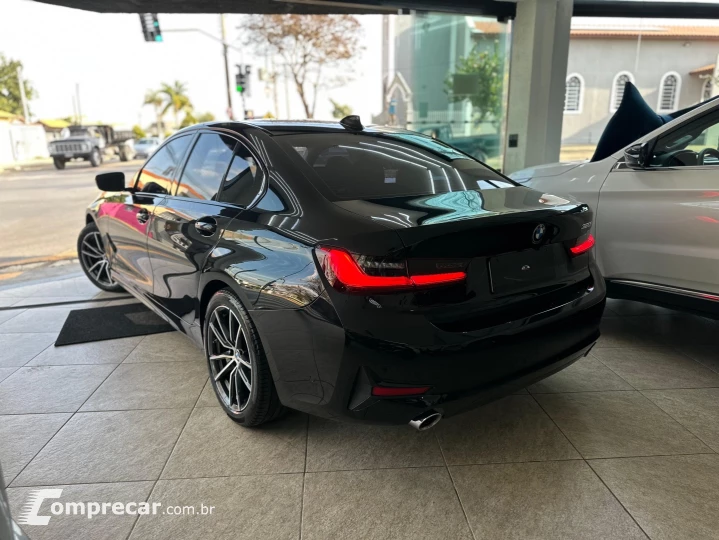 320i 2.0 16V TURBO GASOLINA SPORT AUTOMÁTICO