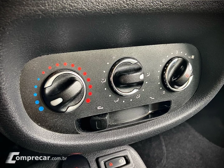 CLIO 1.0 Expression 16V