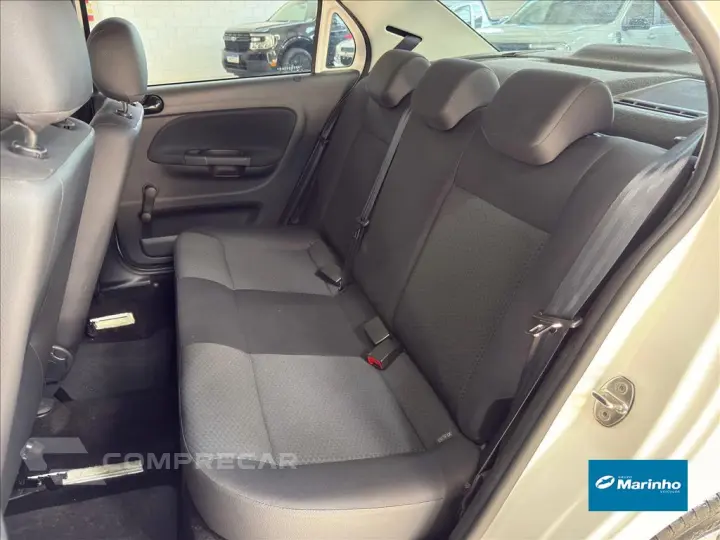 VOYAGE 1.0 12V MPI TOTALFLEX 4P MANUAL