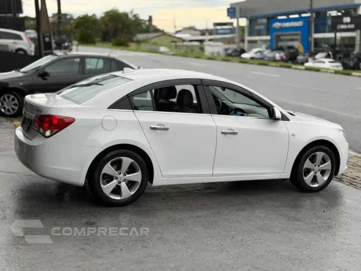 CRUZE LT 1.8 16V FlexPower 4p Mec.