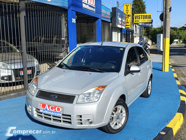 FIESTA 1.6 MPI Class Sedan 8V