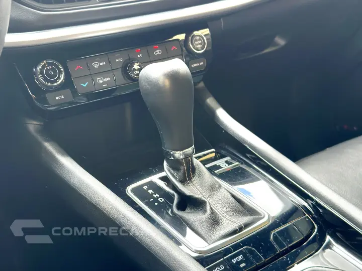 COMPASS 1.3 T270 TURBO FLEX LONGITUDE AT6