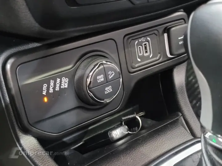 Renegade S T270 1.3 TB 4x4 Flex Aut.