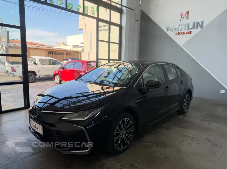 COROLLA 1.8 VVT-I Hybrid Altis Premium