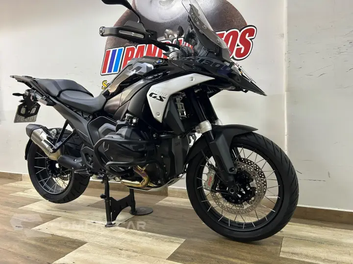 R 1300 GS TRIPLE BLACK