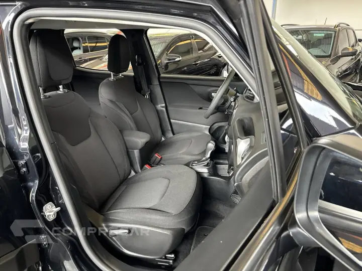 Renegade 1.8 4x2 Flex 16V Aut.