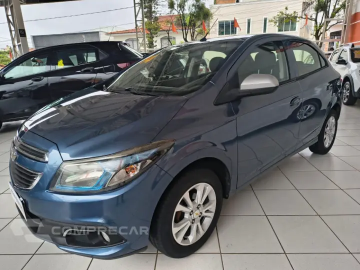 Onix Hatch 1.0 4P FLEX LT LOLLAPALOOZA