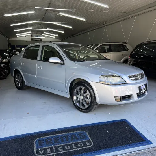 Astra Sed. Advant. 2.0 8V MPFI FlexP. 4p