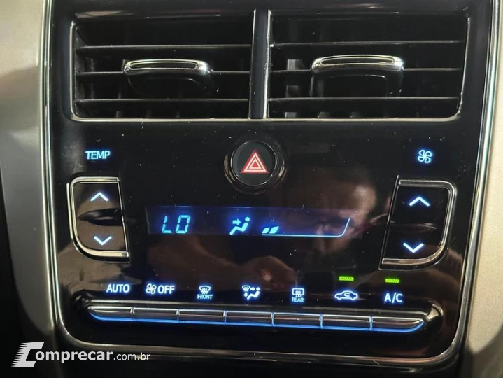YARIS HB XS 15 AT