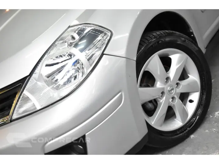 TIIDA 1.8 SL 16V FLEX 4P MANUAL