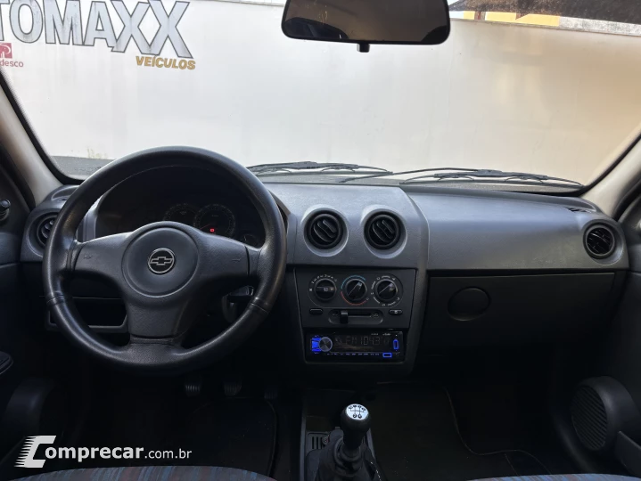 CELTA 1.0 MPFI Spirit 8V