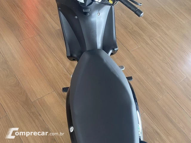 BIZ 125 ES - Utilitária