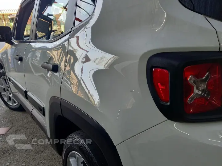 Renegade 1.8 16V Flex Sport 4P Automático