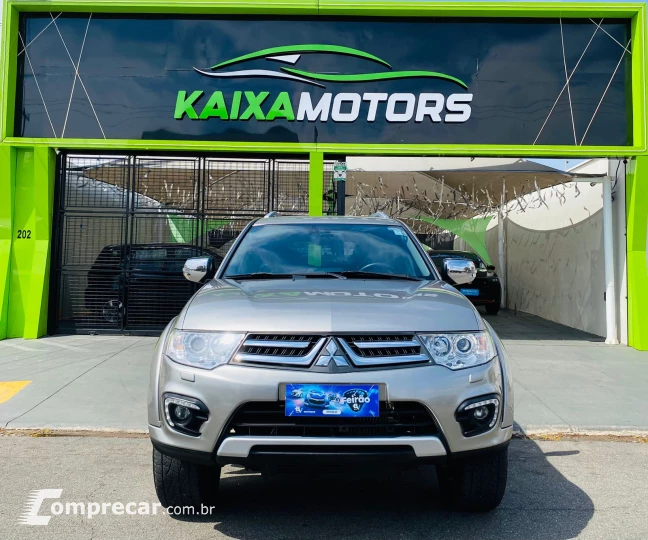 PAJERO 3.5 HPE 4X4 7 Lugares V6 24V