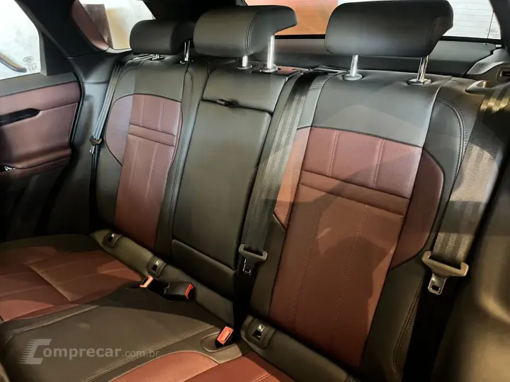 Range Rover Evoque 2.0 4P FLEX P250 R-DYNAMIC HSE AWD AUTOMÁ