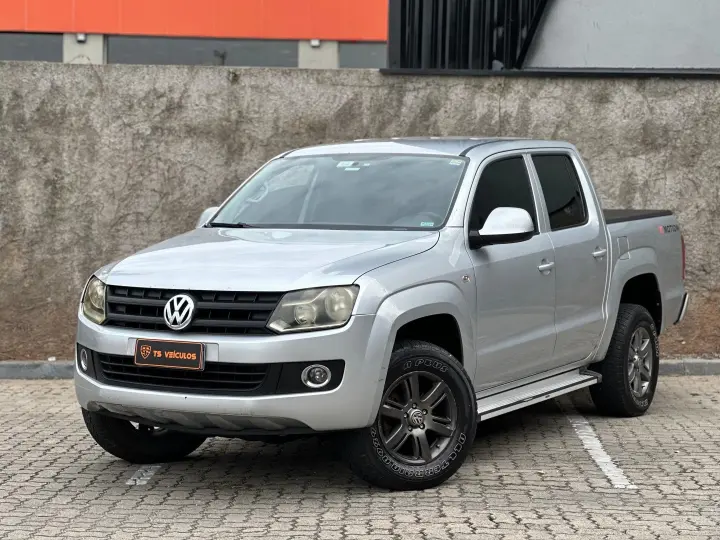 AMAROK 2.0 SE 4X4 CD 16V TURBO INTERCOOLER DIESEL 4P MANUAL