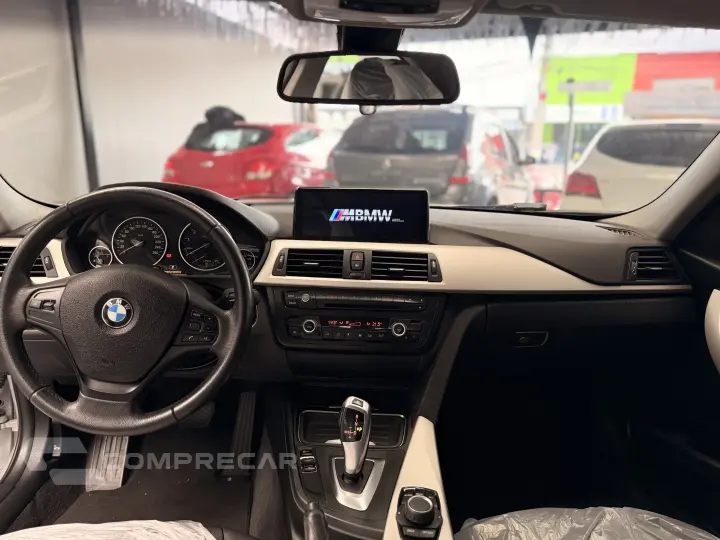 320i 2.0 16V TURBO ACTIVE FLEX 4P AUTOMÁTICO